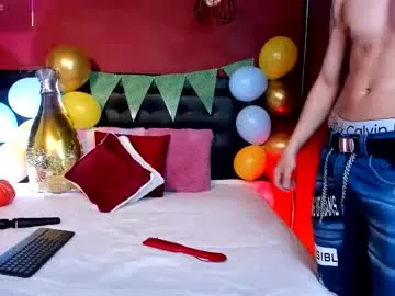 Freechat _tattoo_couple on Chaturbate