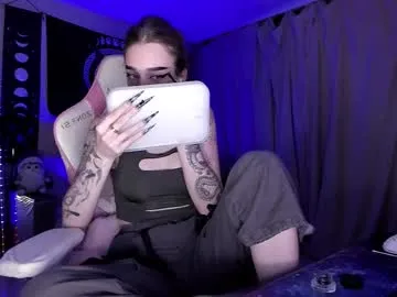 Freechat _yourwetdreams_ on Chaturbate