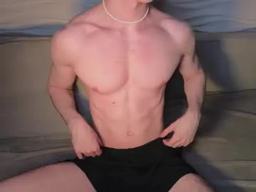 adam_21cm on Chaturbate 