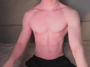 adam_21cm on Chaturbate 