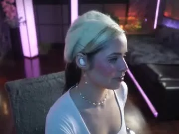 Freechat alessa_goreng on Chaturbate