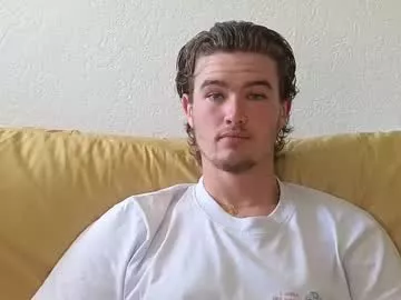 Freechat alex83530 on Chaturbate