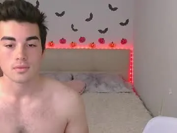 Freechat alexarti on Chaturbate