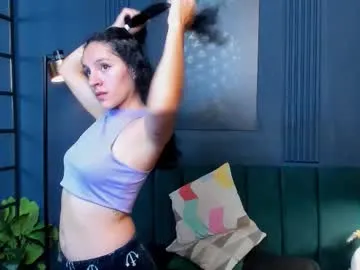 Freechat aliceandsia on Chaturbate