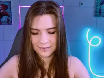 Freechat aliceinredsquare_ on Chaturbate