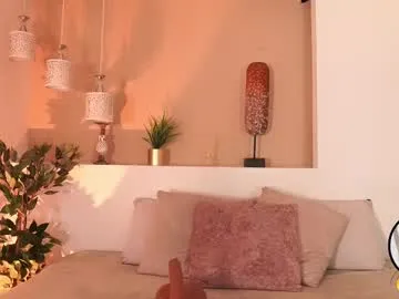 Freechat alison222_ on Chaturbate