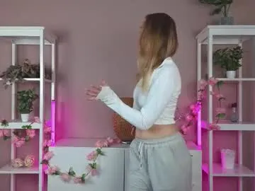 Freechat alyshaperkowski on Chaturbate