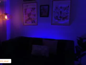 Freechat amber_gold113 on Chaturbate