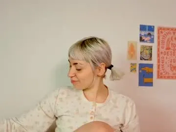 annietinky — I'm on my red days... and my Lush feels extra good right now / goal: I suck your dick [350 tokens left] #blonde #smoke #latina #hairyarmpits #smalltits