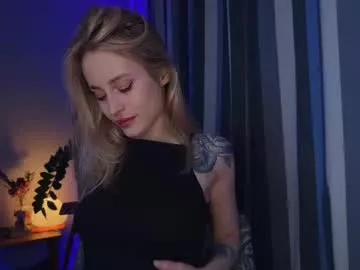 Freechat aviva_faith on Chaturbate