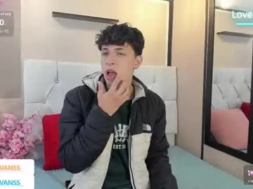 Freechat axel_evanss on Chaturbate