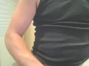 Freechat bradynoggle on Chaturbate