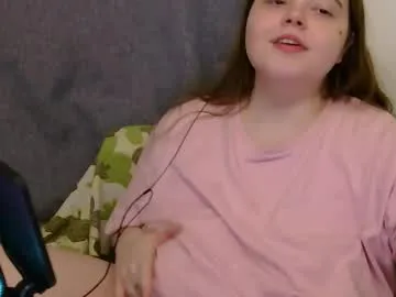 brattyprincess_emma — Goal: take off top #18 #hairy #chubby #bigboobs #joi [250 tokens remaining]