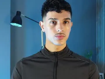 Freechat busterspinter on Chaturbate