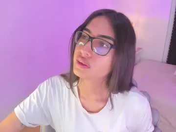 Freechat cherrylady2 on Chaturbate