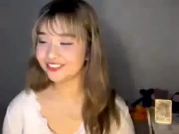 Freechat clary_cloud on Chaturbate