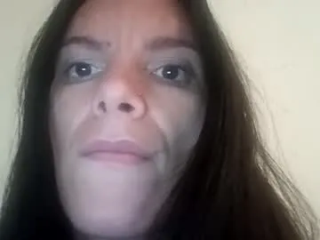 cleo_cat69 — Double Play #bigpussylips #milf #mommy - #lovense