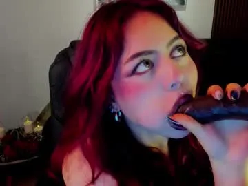 Freechat crimson_tati on Chaturbate