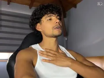 Chaturbate daniel0910s is Freechat daniel0910s — Welcome to Daniel's room #latin #bigcock #pvt #bubblebutt #cum