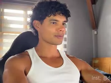 Freechat daniel0910s on Chaturbate