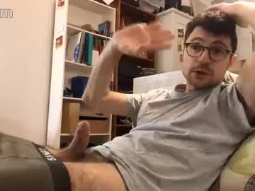 dantheman233 — Quick free show! Say hi :)  Let's chat! #gay #feet #hairy #audio #chat  [50 tokens remaining]