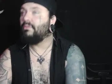 Freechat darkclothes on Chaturbate