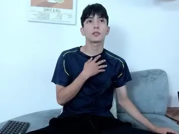 Freechat dear_jeycot on Chaturbate