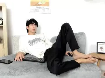 Freechat dear_jeycot on Chaturbate