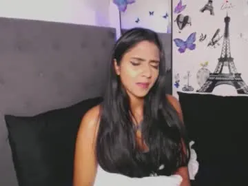 Freechat delilah_blazee on Chaturbate