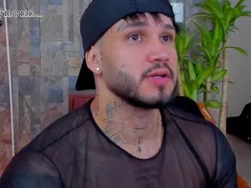 Freechat deymon_scott on Chaturbate