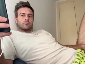 Freechat dickjulian on Chaturbate