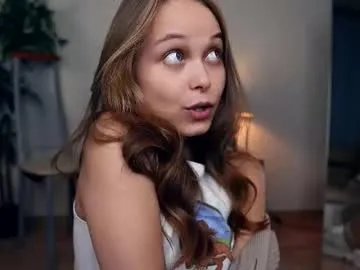 Freechat dierafauxa on Chaturbate