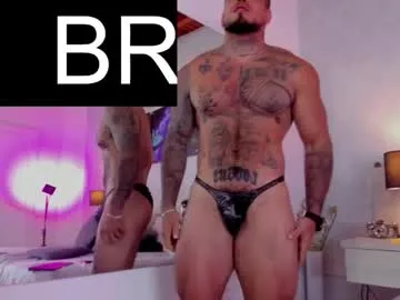 dominickane — Naked flash [51 tokens left] #latino #master #cum #bigcock #muscle