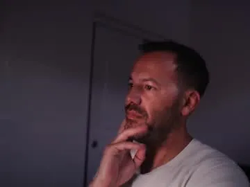 edge_masters — #uncut #straight #latino #c2c #master