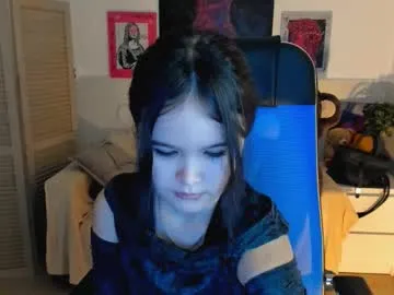 Freechat elainebeness on Chaturbate