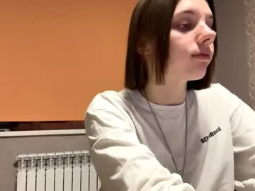 Freechat elinhelser on Chaturbate