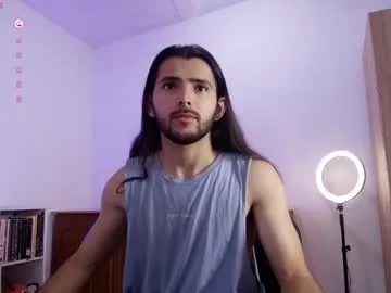Freechat enzo_moretii on Chaturbate