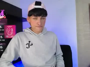 Freechat ezra_storm on Chaturbate