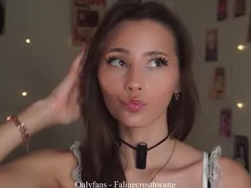 Freechat falinecrosthwaite on Chaturbate