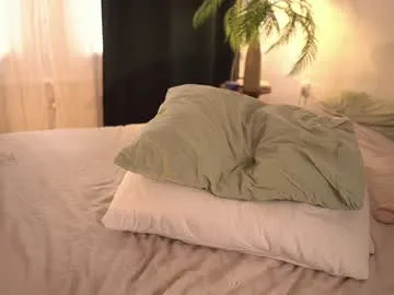 Freechat fuckingtoy_ on Chaturbate