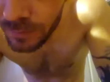 Freechat ghuntz22 on Chaturbate