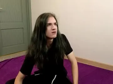 harvey_hair — #18 #feet #new #longhair #bigcock Tip Goal: pump up the press 20 [19 tokens remaining]