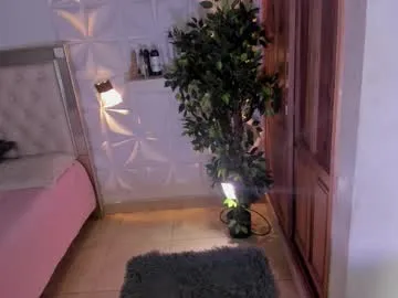 Freechat im_sebaslopez on Chaturbate