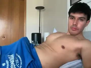 infamouslucas — cum show [2000 tokens left]