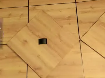 isabelagomez1 — GOAL: Get naked [300 tokens remaining] This tight ass urgently needs to be fucked, wanna help me? #mature #anal #squirt #latina #new