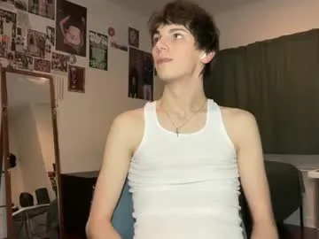 its_rowan — Come play with me! - Goal: Jerk off 10 mins [464 tokens left] #young #bigcock #twink #new #cum