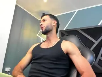 jacob_benelli — GOAL: OIL ON MY BODY + FLEX + SHOW VEINS [111 tokens remaining] Hi welcome ! Tips turn me on and make me cum #new HERE!!! #muscle #hairy #latino #bigcock