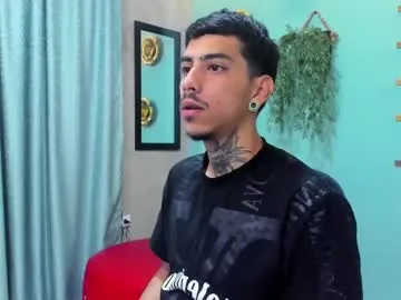 Freechat jharol_cardona on Chaturbate