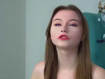 Freechat keiraace on Chaturbate