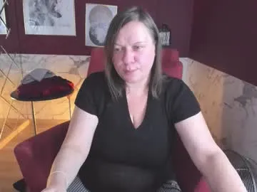 Freechat kellysuper on Chaturbate